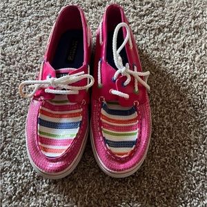 Sperry shoes girl size 5.5 fit up to an 8 in women’s